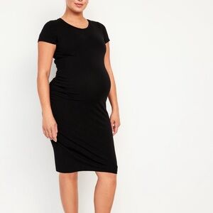 Old Navy, black maternity dress, short sleeve body con